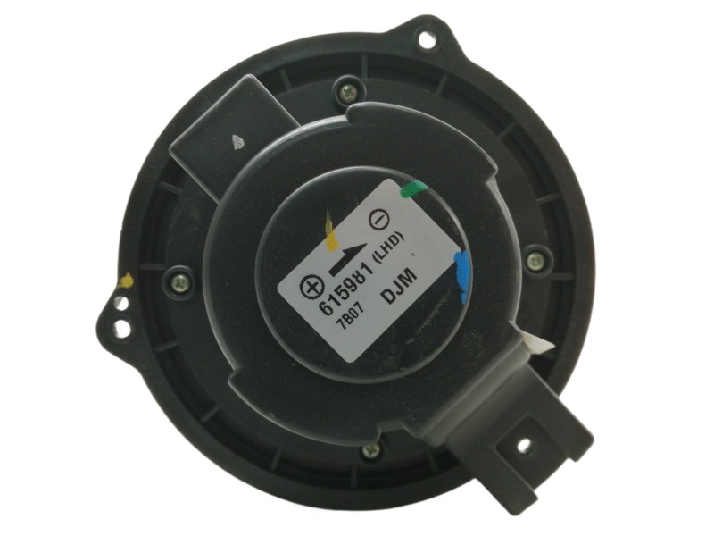 Recambio de motor calefaccion para opel antara cosmo 4x4 referencia OEM IAM 615981  