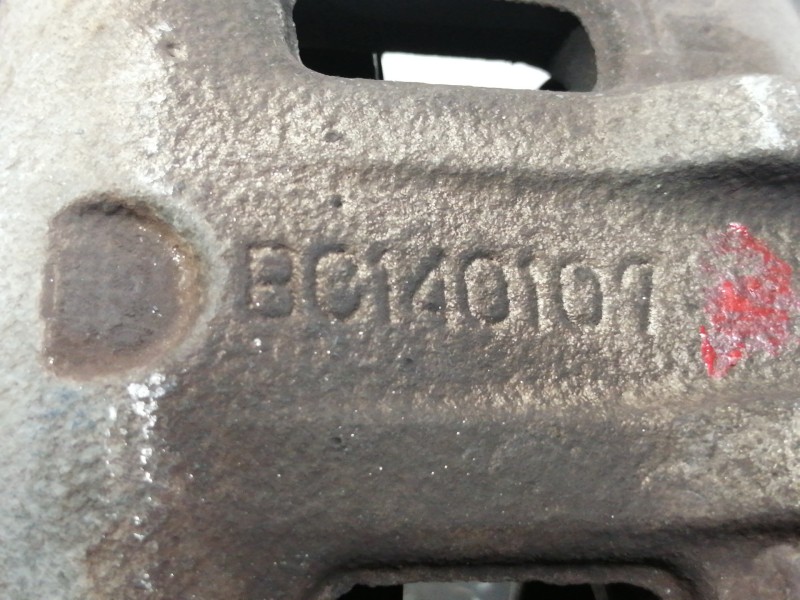 Recambio de pinza freno delantera izquierda para opel antara cosmo 4x4 referencia OEM IAM B0140107  