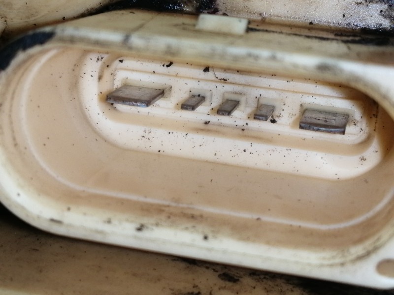 Recambio de aforador para seat leon (1p1) reference referencia OEM IAM 1K0919050D A2C53041385 