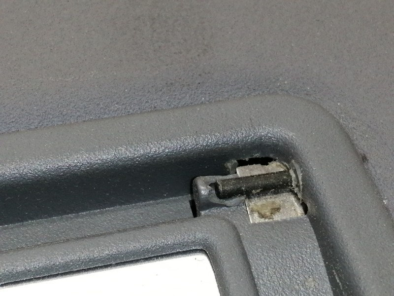 Recambio de parasol derecho para kia carens 2.0 crdi ex monovolumen referencia OEM IAM   