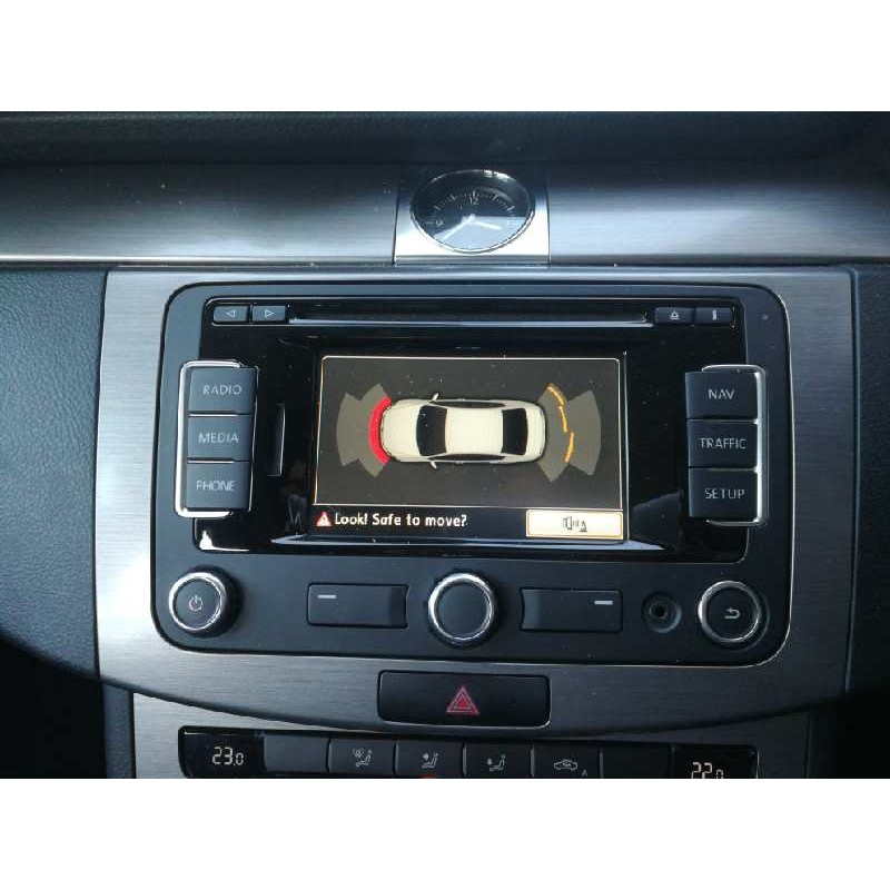Recambio de sistema audio / radio cd para volkswagen passat lim. (362) edition bluemotion referencia OEM IAM 3C8035279  