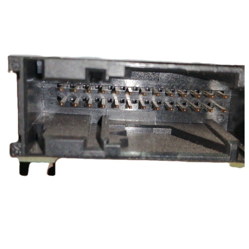 Recambio de sistema audio / radio cd para volkswagen passat lim. (362) edition bluemotion referencia OEM IAM 3C8035279  