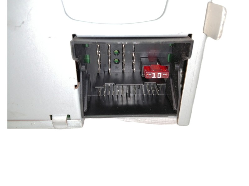 Recambio de sistema audio / radio cd para volkswagen passat lim. (362) edition bluemotion referencia OEM IAM 3C8035279  