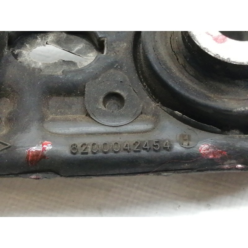 Recambio de soporte motor trasero para renault scenic ii authentique referencia OEM IAM 8200042454  