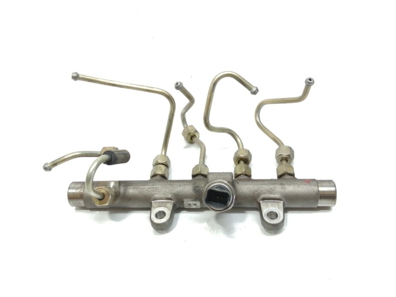 Recambio de rampa inyectora para renault scenic ii authentique referencia OEM IAM H8200296867  