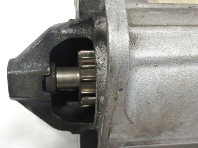 Recambio de motor arranque para renault scenic ii authentique referencia OEM IAM 8200306595  