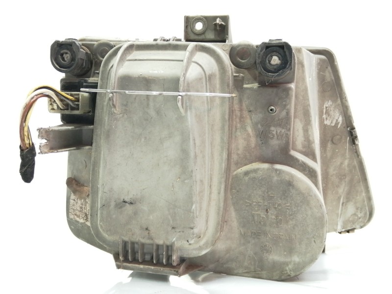 Recambio de faro izquierdo para mercedes-benz vito (w638) combi 110 d euro 2 (638.174) referencia OEM IAM 6388200061  