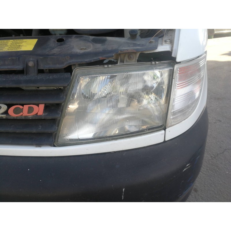 Recambio de faro izquierdo para mercedes-benz vito (w638) combi 110 d euro 2 (638.174) referencia OEM IAM 6388200061  