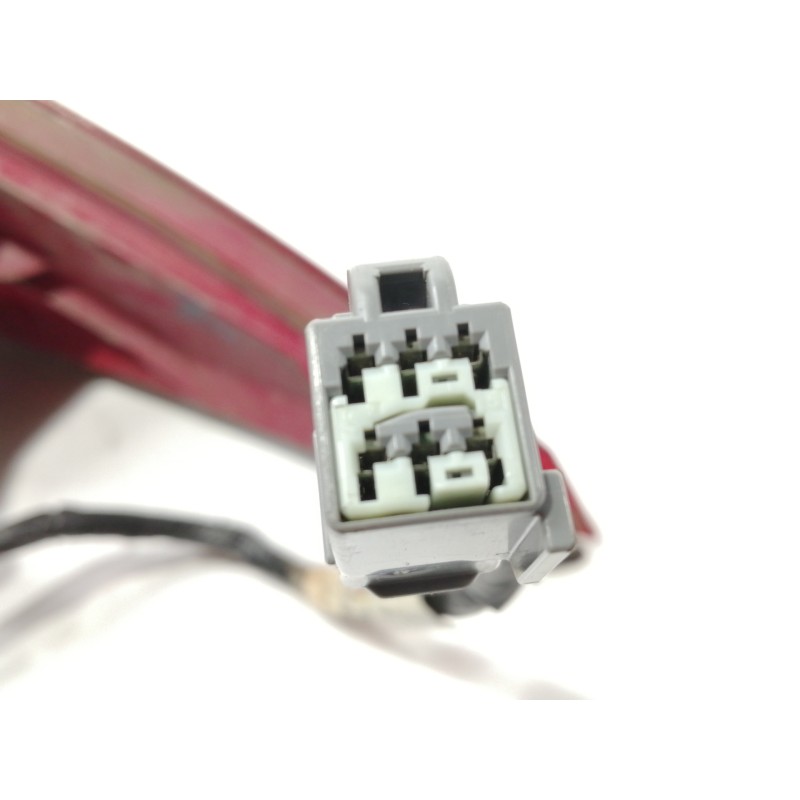 Recambio de piloto trasero derecho para ford cougar (mc) v6 referencia OEM IAM 938876  