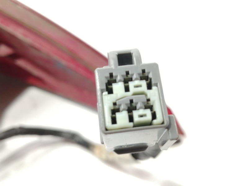 Recambio de piloto trasero derecho para ford cougar (mc) v6 referencia OEM IAM 938876  