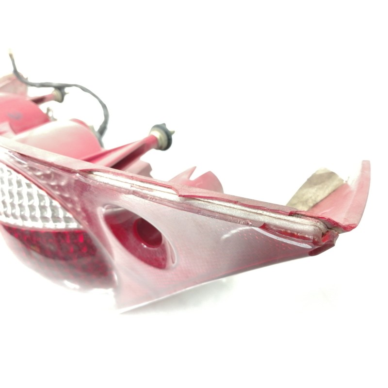 Recambio de piloto trasero derecho para ford cougar (mc) v6 referencia OEM IAM 938876  