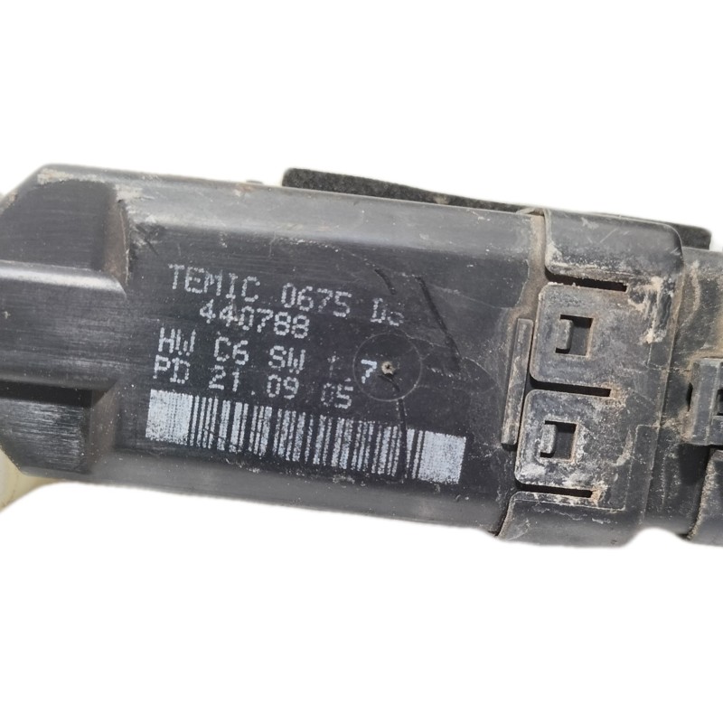 Recambio de elevalunas delantero derecho para renault megane ii berlina 3p confort authentique referencia OEM IAM 440788  