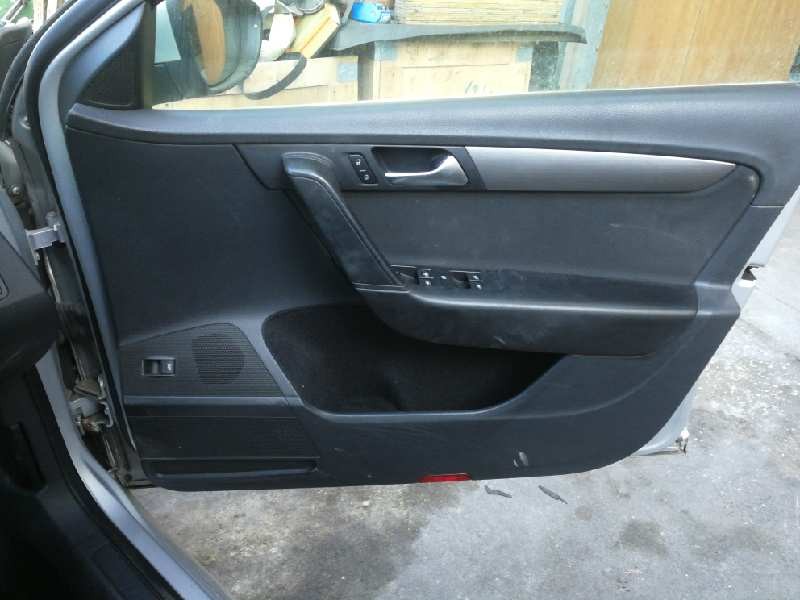 Recambio de guarnecido puerta delantera derecha para volkswagen passat lim. (362) edition bluemotion referencia OEM IAM 19701159