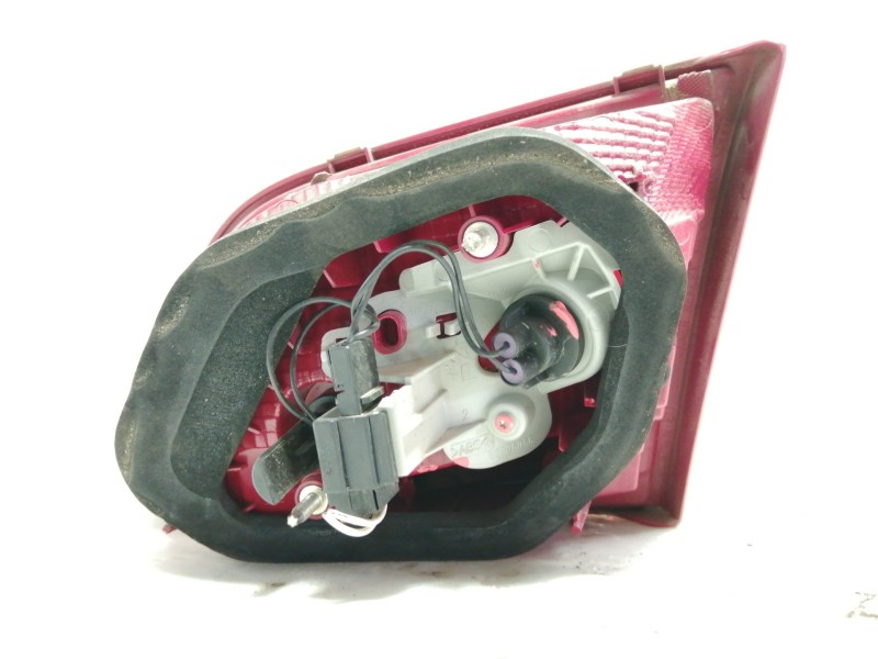 Recambio de piloto trasero izquierdo interior para volkswagen passat lim. (362) edition bluemotion referencia OEM IAM 3AE945093K