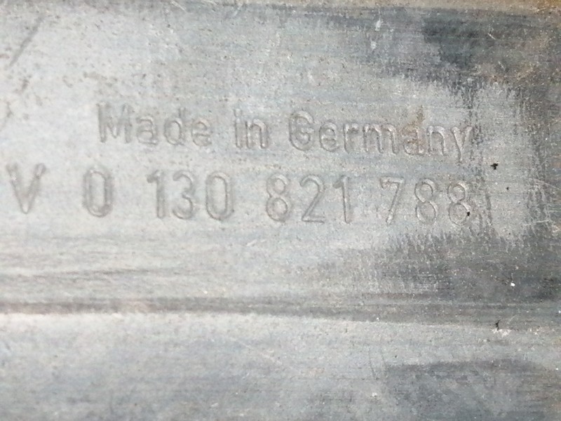 Recambio de elevalunas trasero derecho para mitsubishi space star (dg0) 1900 di-d referencia OEM IAM 0130821788 MR503578 ELECTRI