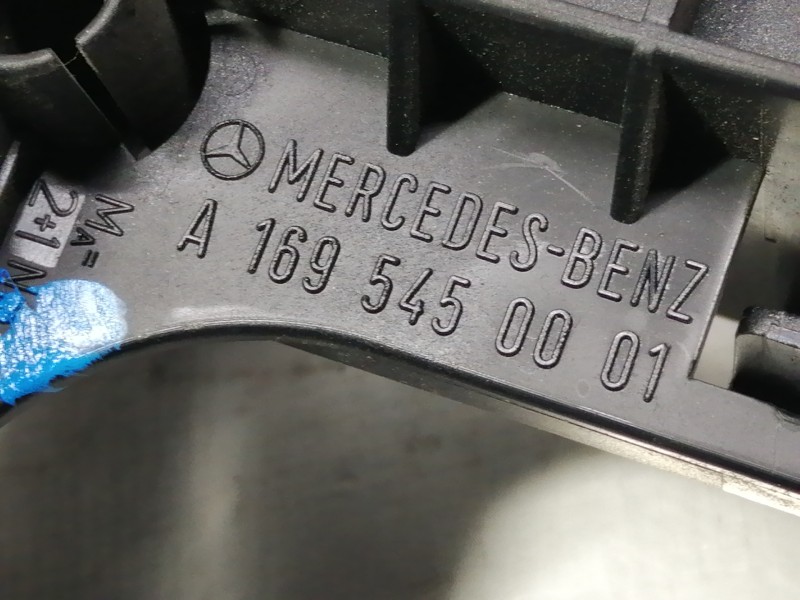 Recambio de caja reles / fusibles para mercedes-benz clase a (w169) a 180 cdi (169.307) referencia OEM IAM A1695450001 550000570