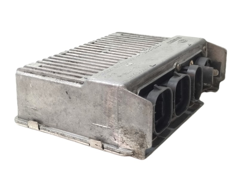 Recambio de centralita motor uce para renault laguna (b56) 2.2 dt rt referencia OEM IAM 7700106072  