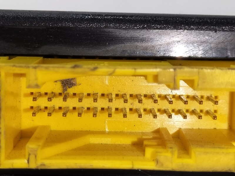 Recambio de modulo electronico para bmw serie 3 berlina (e36) 318tds comfort edition referencia OEM IAM 61358360060  