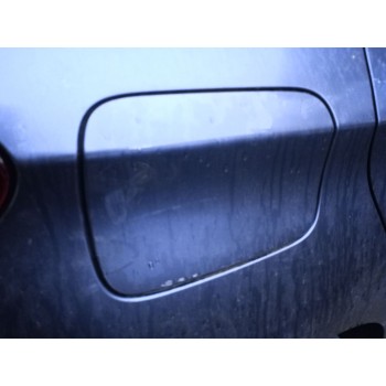 TAPA EXTERIOR COMBUSTIBLE 