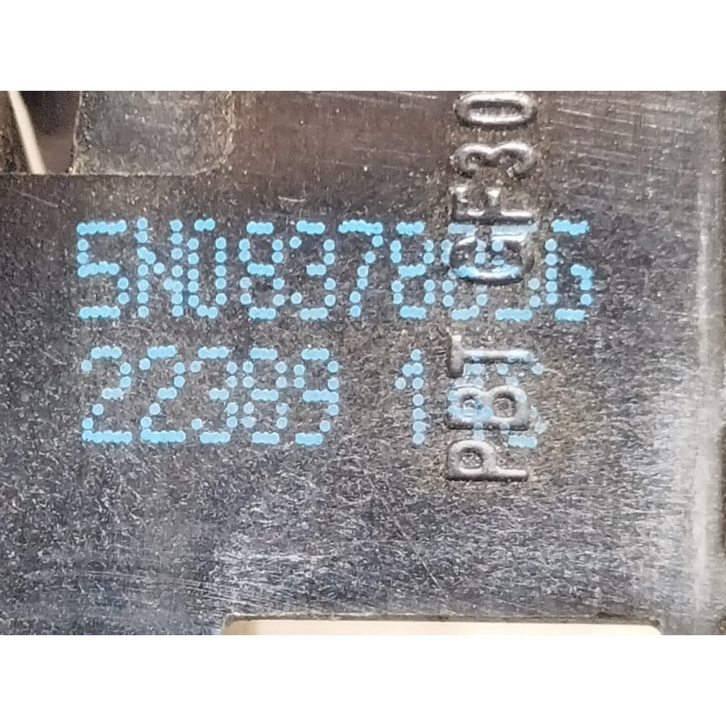 Recambio de maneta exterior delantera derecha para volkswagen golf vi (5k1) advance referencia OEM IAM 5N0837885G  