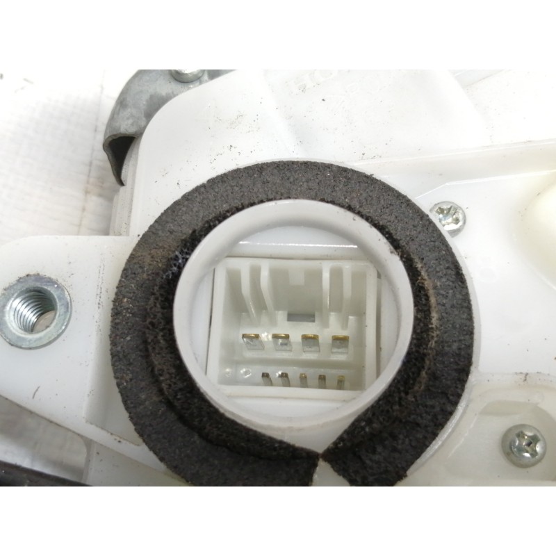 Recambio de cerradura puerta trasera derecha para honda cr-v (re) comfort referencia OEM IAM 72611  