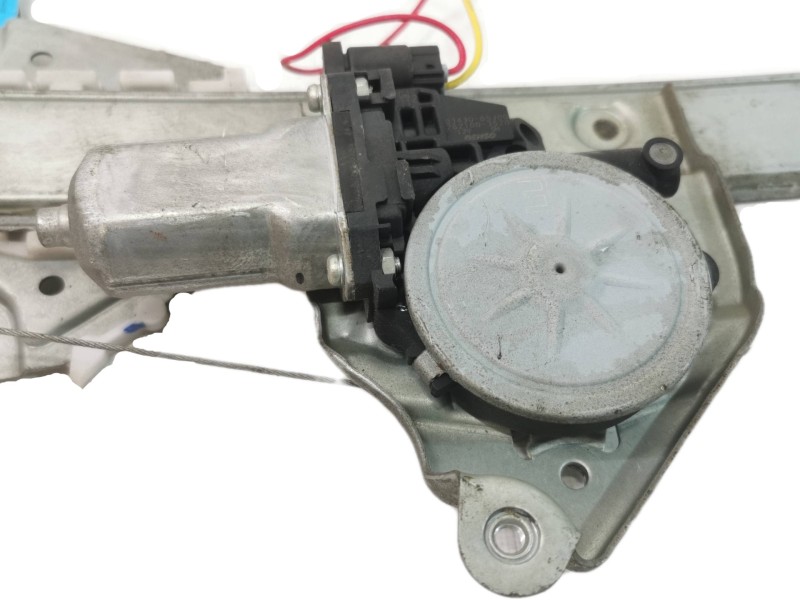 Recambio de elevalunas trasero derecho para suzuki grand vitara jb (jt) 1.9 ddis turbodiesel referencia OEM IAM 8343065J00 26210