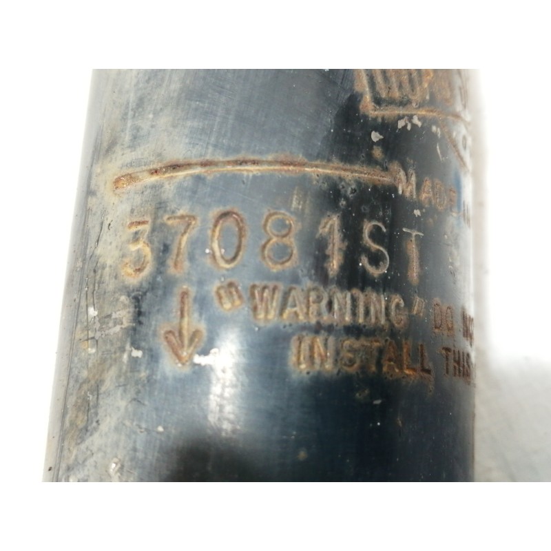Recambio de amortiguador delantero derecho para jeep gr.cherokee (zj)/(z) 2.5 td laredo (z) referencia OEM IAM 37081ST  