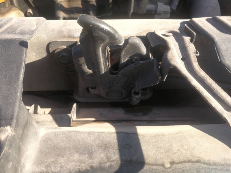 Recambio de cerradura capot para chrysler voyager (rg) 2.5 crd se referencia OEM IAM 515AAB  