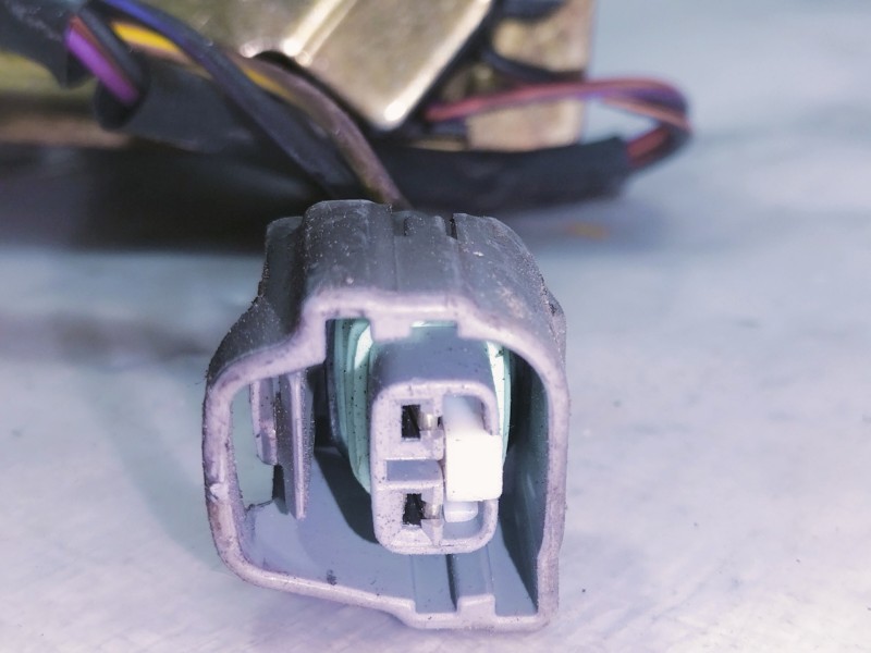 Recambio de cerradura maletero / porton para chrysler voyager (rg) 2.5 crd se referencia OEM IAM   