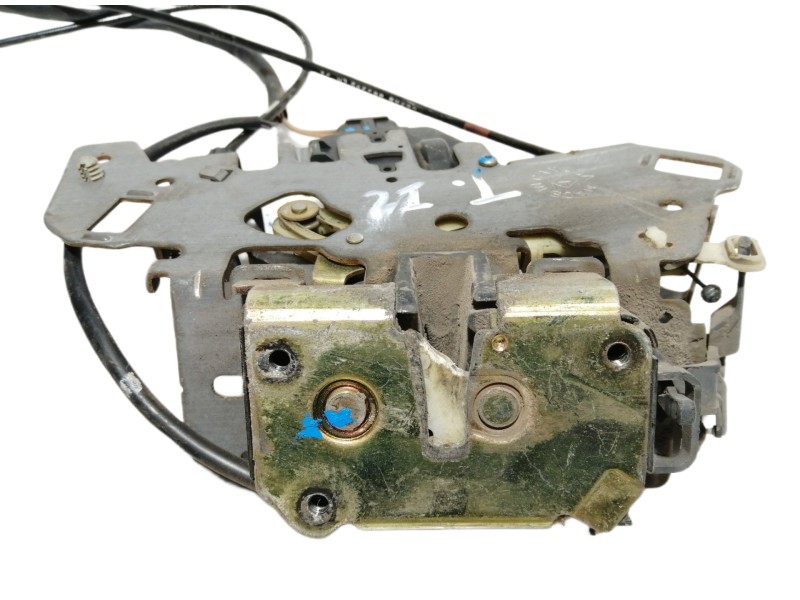 Recambio de cerradura puerta trasera izquierda para chrysler voyager (rg) 2.5 crd se referencia OEM IAM   