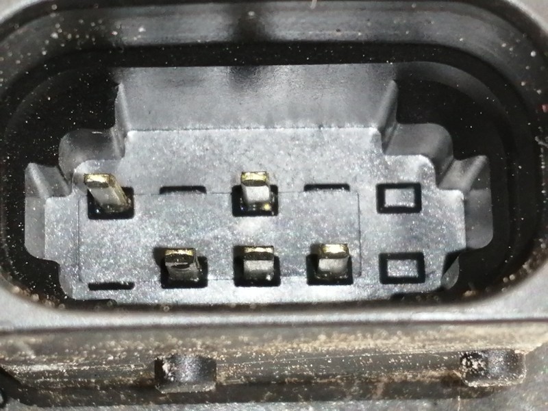 Recambio de cerradura puerta delantera derecha para opel insignia berlina cosmo referencia OEM IAM 13503150  