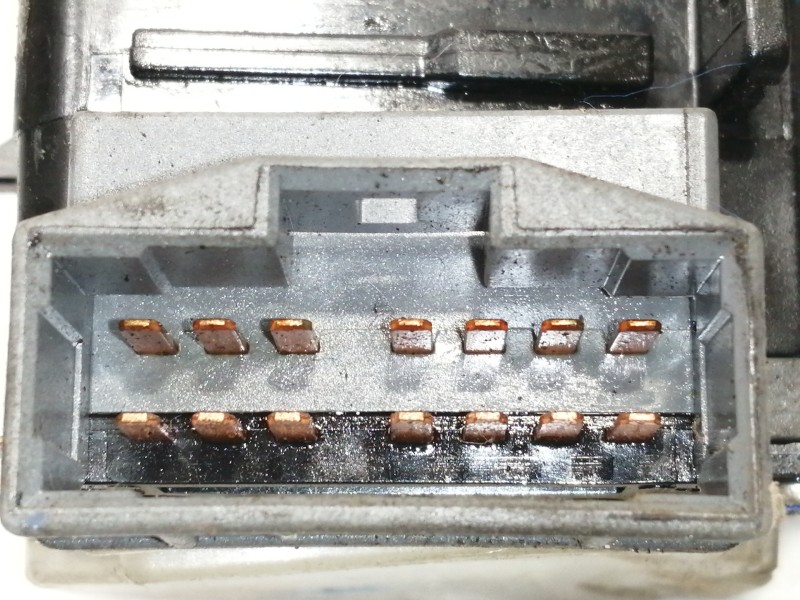 Recambio de mando limpia para kia sportage ex referencia OEM IAM   