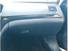 Recambio de guantera para opel insignia berlina cosmo referencia OEM IAM 13308554   2