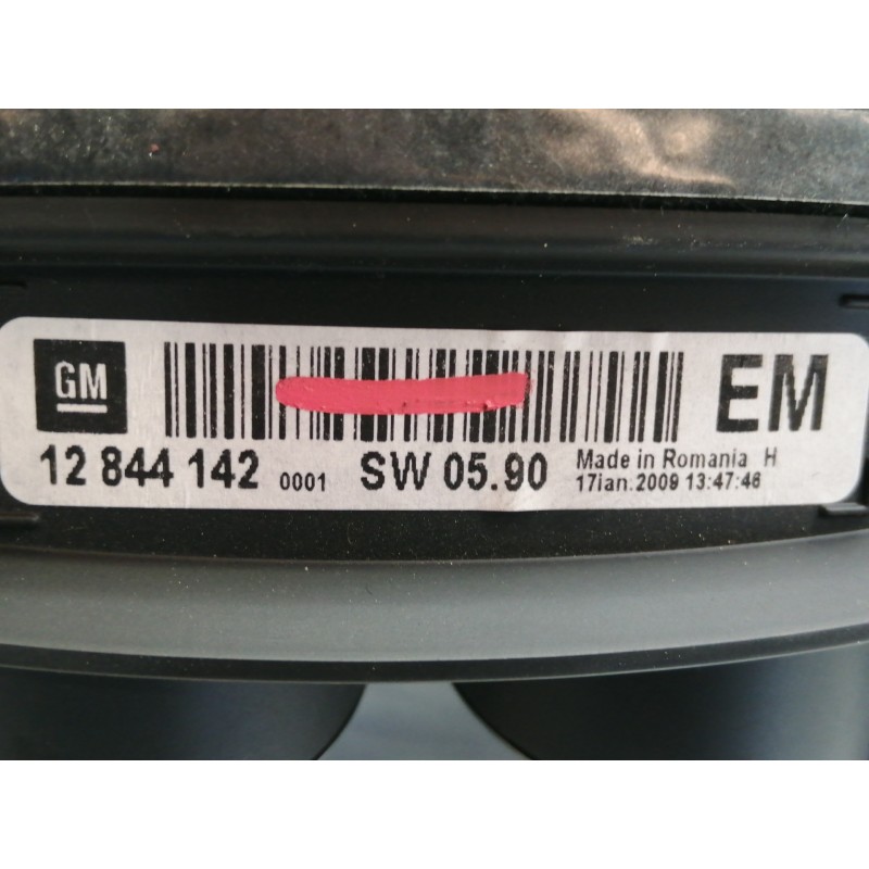 Recambio de cuadro instrumentos para opel insignia berlina cosmo referencia OEM IAM 12844142  