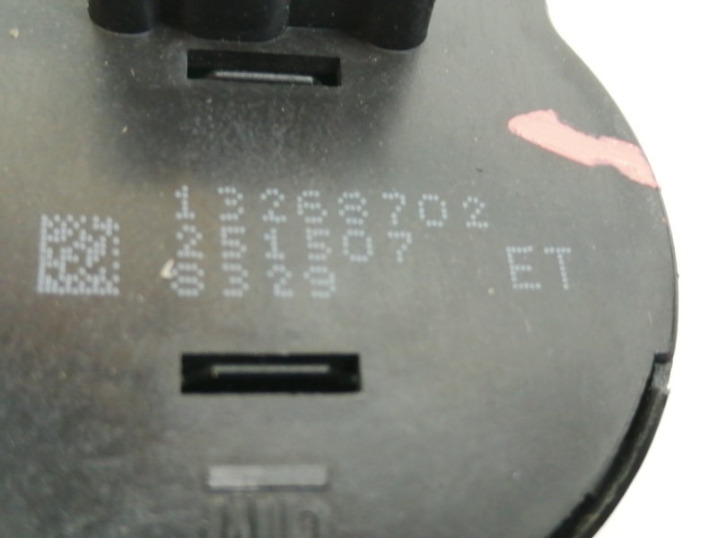 Recambio de mando luces para opel insignia berlina cosmo referencia OEM IAM 13268702  