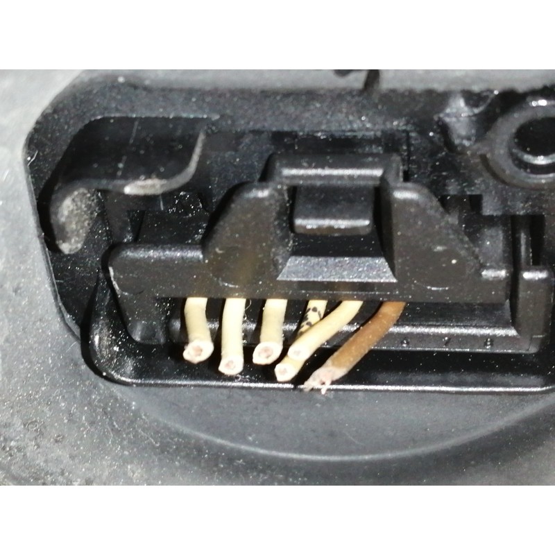 Recambio de cerradura puerta trasera derecha para volkswagen golf vi (5k1) rabbit bluemotion referencia OEM IAM 5K4839016H 46B5K