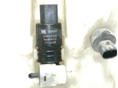 Recambio de deposito limpia para opel insignia berlina cosmo referencia OEM IAM 401140137   2