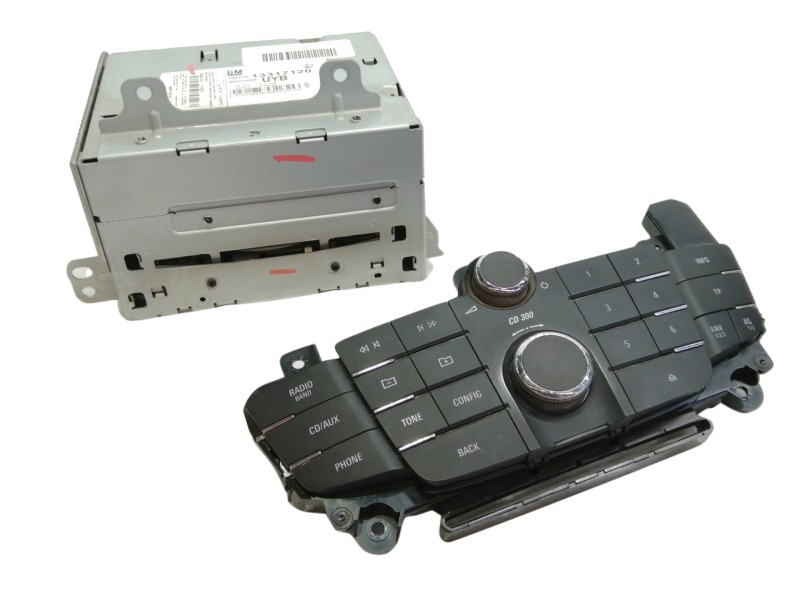 Recambio de sistema audio / radio cd para opel insignia berlina cosmo referencia OEM IAM 13273252  