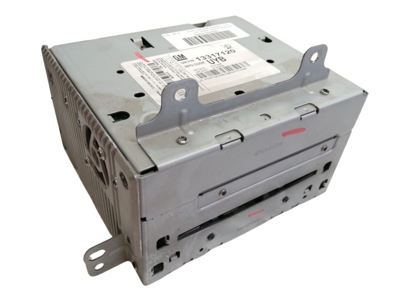 Recambio de sistema audio / radio cd para opel insignia berlina cosmo referencia OEM IAM 13273252  