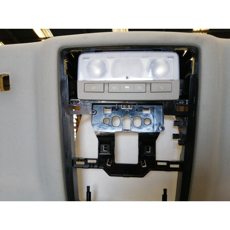 Recambio de techo interior para opel insignia berlina cosmo referencia OEM IAM 13279742  