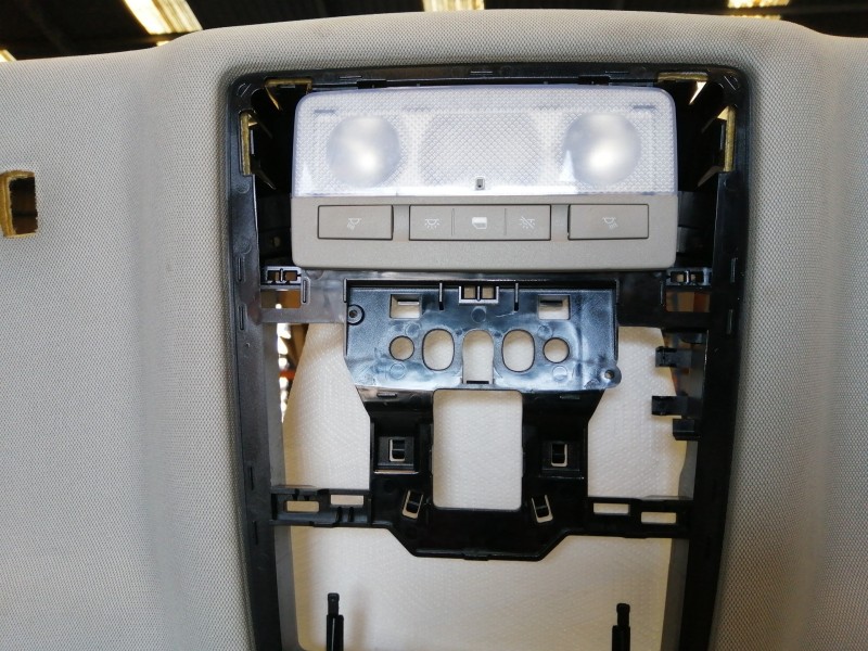 Recambio de techo interior para opel insignia berlina cosmo referencia OEM IAM 13279742  