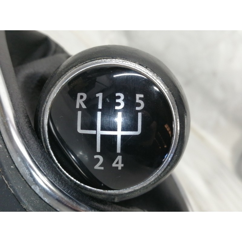 Recambio de pomo palanca cambio para volkswagen golf vi (5k1) rabbit bluemotion referencia OEM IAM 1K0711113CF  