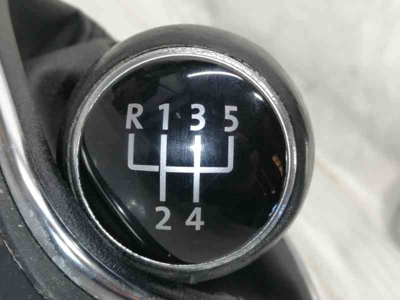 Recambio de pomo palanca cambio para volkswagen golf vi (5k1) rabbit bluemotion referencia OEM IAM 1K0711113CF  