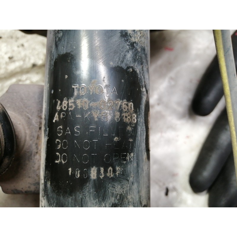 Recambio de amortiguador delantero derecho para toyota auris active referencia OEM IAM 4851002760  