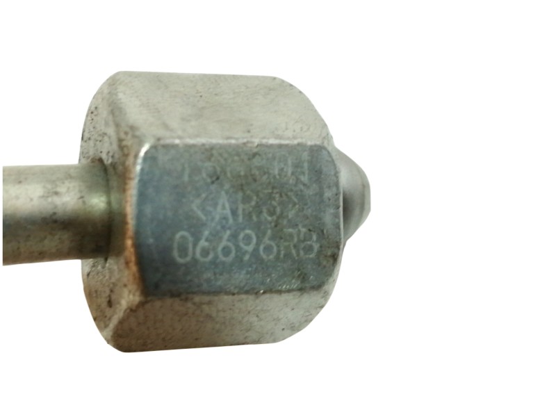 Recambio de tubo para dacia sandero ambiance referencia OEM IAM 43022RA  