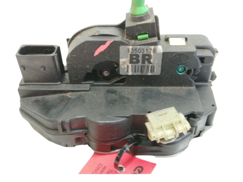 Recambio de cerradura puerta trasera derecha para opel insignia berlina cosmo referencia OEM IAM 13503178  