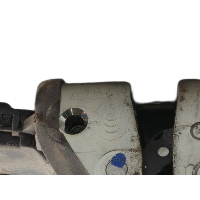 Recambio de cerradura puerta delantera izquierda para toyota auris active referencia OEM IAM A046693  