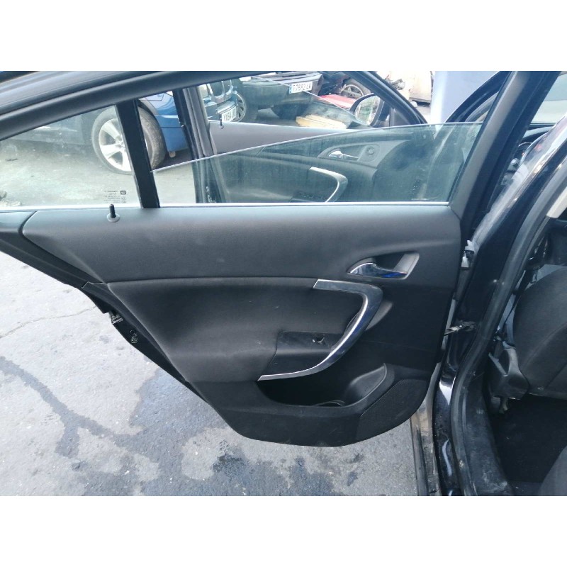 Recambio de guarnecido puerta trasera izquierda para opel insignia berlina cosmo referencia OEM IAM 13277373  