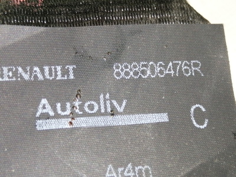 Recambio de cinturon seguridad trasero central para dacia sandero ambiance referencia OEM IAM 622488800D  