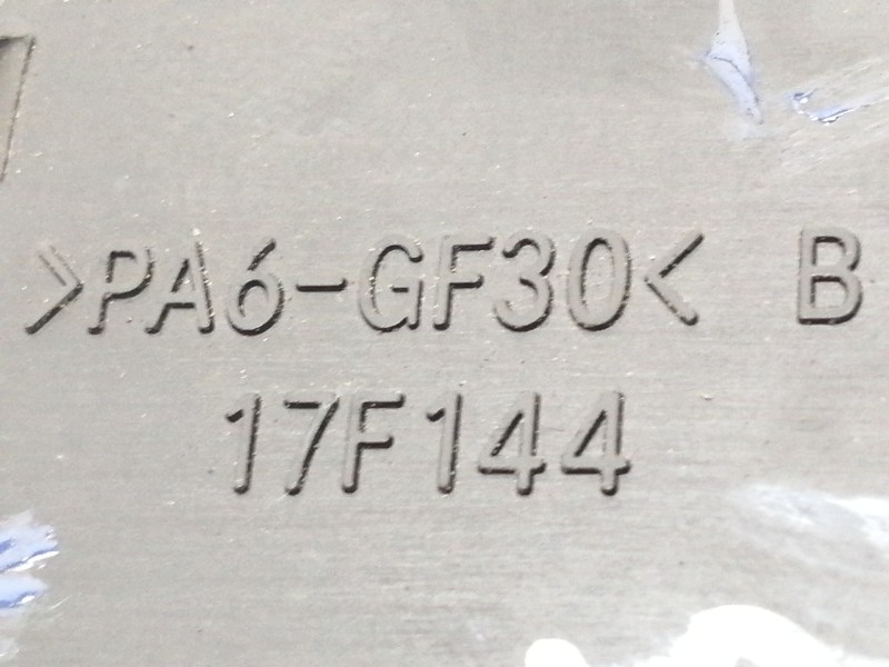 Recambio de mando limpia para toyota auris active referencia OEM IAM 17F003  